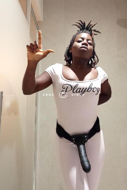 Goddess Mwenesi NEW BLACK DOMINATRIX IN TOWN Schweiz, Z&uuml;rich Stadt
