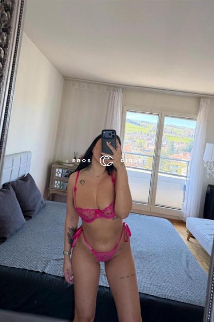 Nicky umwerfend und geil Schweiz, Zug