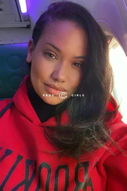 Eva  Anal Paris girl 140/30 Schweiz, St.Gallen