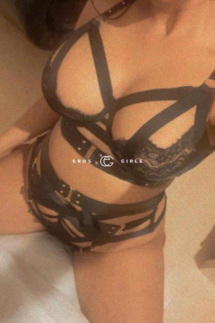 Ana CHUBBY LATINA COME IN FACE Schweiz, Waadt