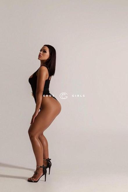 Lilly  Heiss und traumhaft! Schweiz, Z&uuml;rich Umgebung