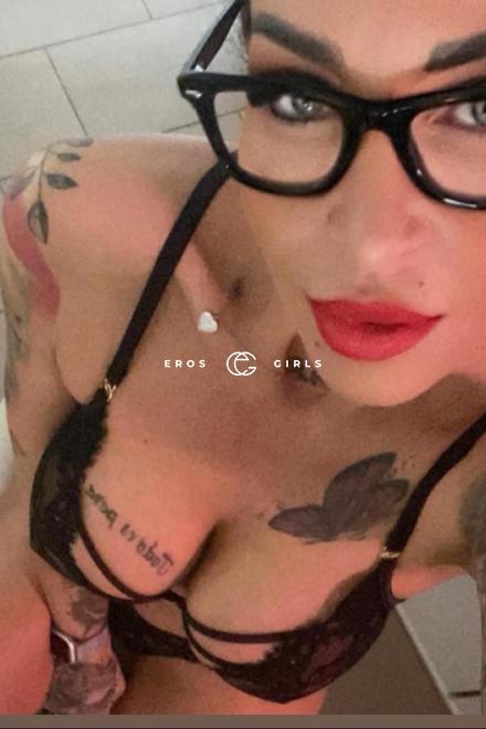 Naomi ! Pornostar ! Schweiz, Zürich Umgebung