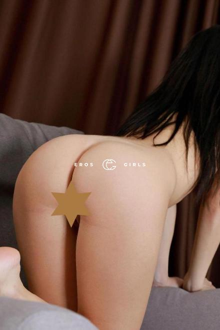 Laura BRUNETTE ANAL SEX - CIM GFE Schweiz, Biel/Bienne - Grenchen