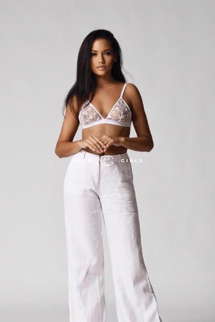 Dayana Arab beast Bern Umgebung, Schweiz