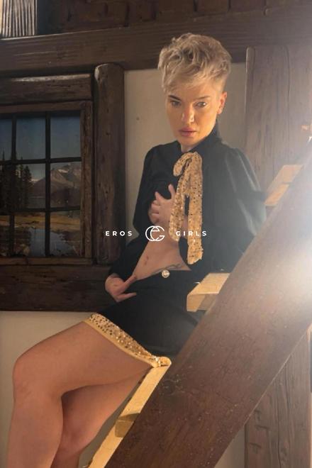 Estell Anal Queen mit spezial Preis Schweiz, St.Gallen