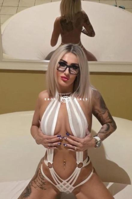 Roxy  IT Spritzt mir in den Mund Basel Stadt, Schweiz