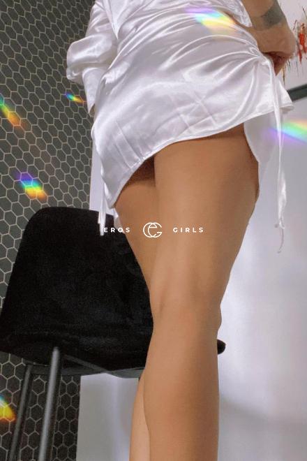 Andrea MILF MILF LATINA GFE CIM CIF Schweiz, Neuenburg