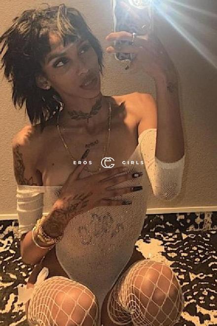 JASMINE  -ES- Spanisches FICK-Model... Basel Stadt, Schweiz