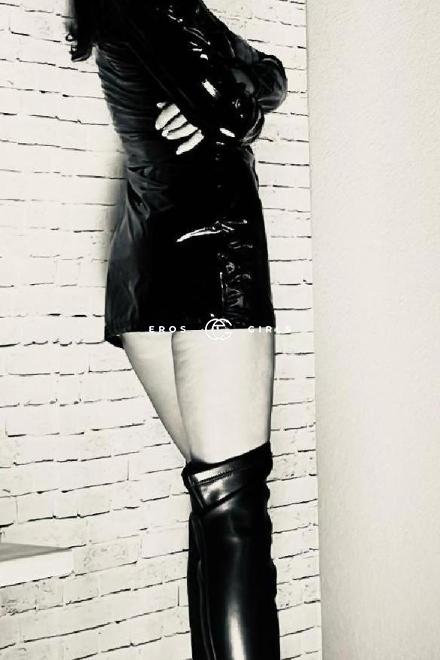 SOFIA-Schweizerin SEXY-MILF - sp&uuml;re meine heis Schweiz, Schaffhausen