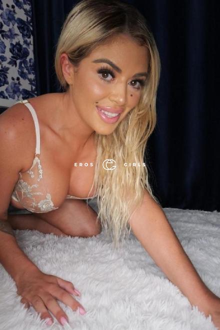 Tiffany MILF SPANISH MILF CIM CIF GFE Schweiz, Neuenburg