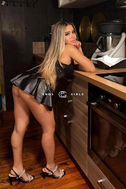 Kelly Latina Feuer Nidwalden, Schweiz