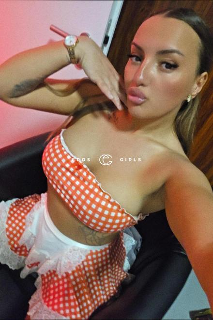 Nina Frisch aus Albanien Schweiz, Z&uuml;rich Umgebung