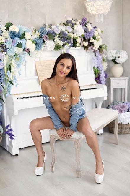 FANNI Spermageiler, heisser TEENIE Schweiz, Schaffhausen