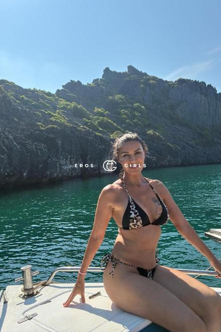 Sultana-Frankreich Dein Saft auf meinen Titten Schweiz, Schaffhausen