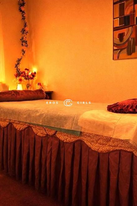 NANA  Sexy Asiatin Massage Basel Stadt, Schweiz