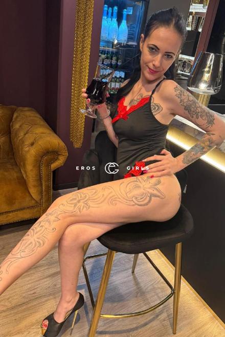 DENISZA Feuchte Sperma-HEXE... Basel Stadt, Schweiz