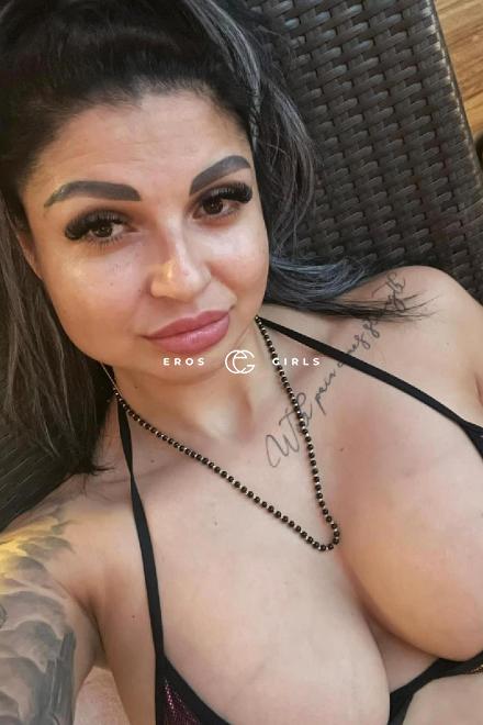 Adriana total willig  Luder  Schweiz, Z&uuml;rich Umgebung