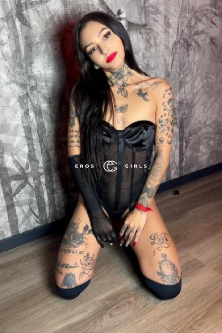 KETRIN Mega-heisser TEENIE... Basel Stadt, Schweiz