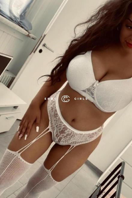 BELLA-XXL-BOOBS- 18-jährige Spalte wartet.... Schweiz, Schaffhausen