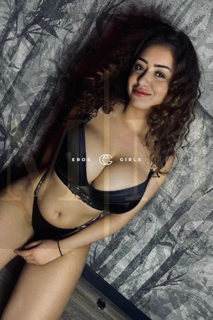 BELLA-XXL-BOOBS 18-j&auml;hrige Spalte wartet.... Schweiz, Schaffhausen