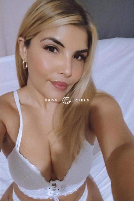 Karolina BLOND LATINA COME IN FACE Schweiz, Biel/Bienne - Grenchen