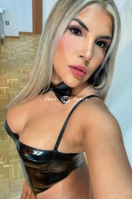 Karolina BLOND LATINA COME IN FACE Schweiz, Biel/Bienne - Grenchen