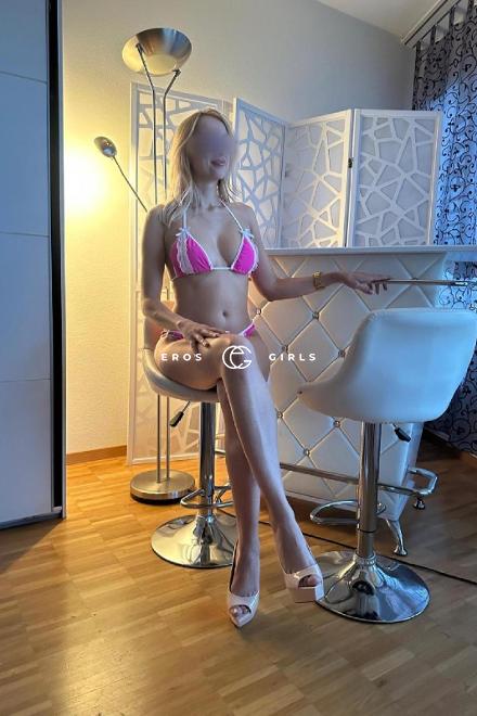Lana Jung-schlank-geil-Top Body Schweiz, Zug