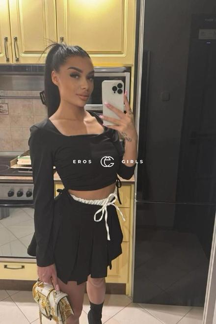 MIRA TOP-MODEL Mega TEENIE feucht und geil. Schweiz, Schaffhausen