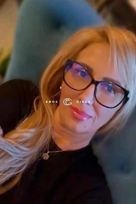 SISSY  -Sexy-MILF- Sündige SEX-Sekretärin... Basel Stadt, Schweiz