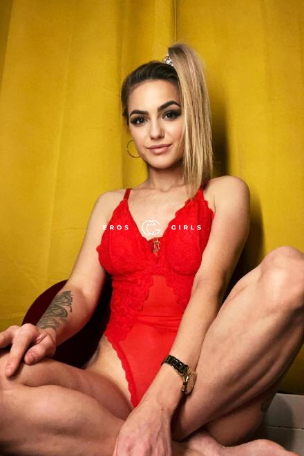 Nikole TEEN TEEN ANAL SEX Schweiz, Biel/Bienne - Grenchen