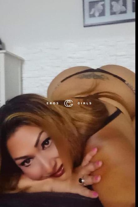 Zara MILF mit enge MuschiA-Z Schweiz, Luzern 