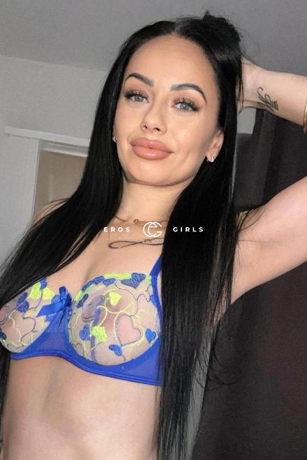 Yasmine BRUNETTE ANAL SEX Schweiz, Biel/Bienne - Grenchen