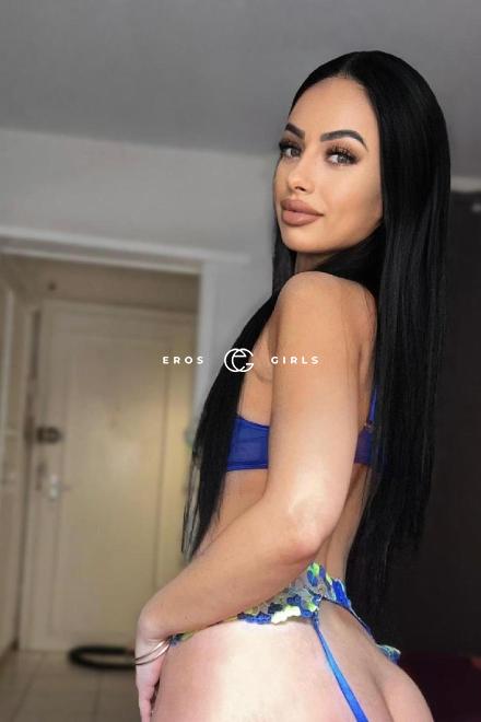 Yasmine BRUNETTE ANAL SEX Schweiz, Biel/Bienne - Grenchen