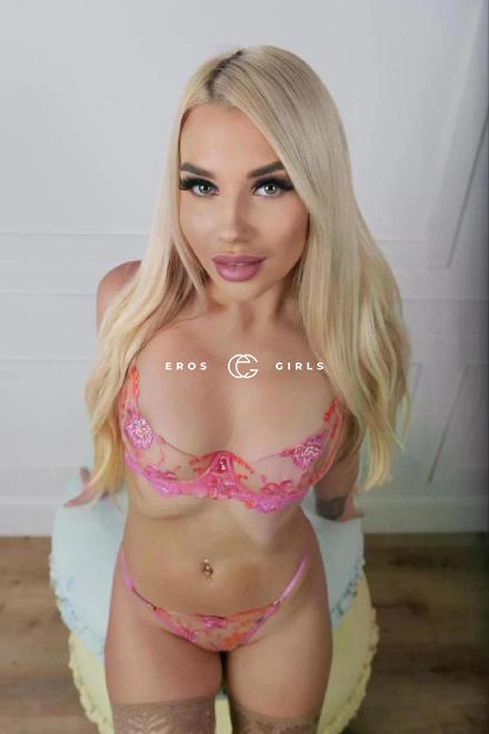 Rebekka  Versautes Girl neu  Graubünden, Schweiz