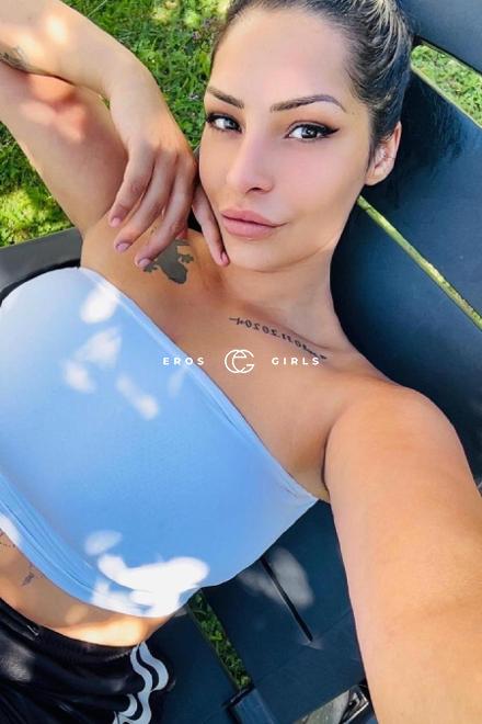 Irina CHUBBY CHUBBY COME IN MOUTH FACE Schweiz, Neuenburg