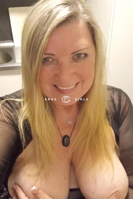 VIKY  Pervers versaut Sex  Schweiz, Biel/Bienne - Grenchen