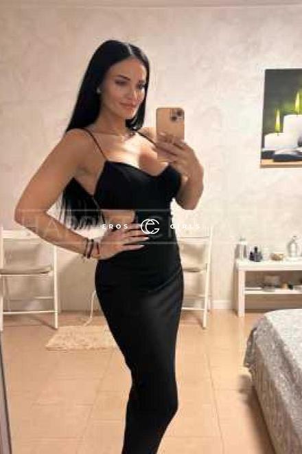 Ada Sensualità ed eleganza per m Schweiz, Tessin
