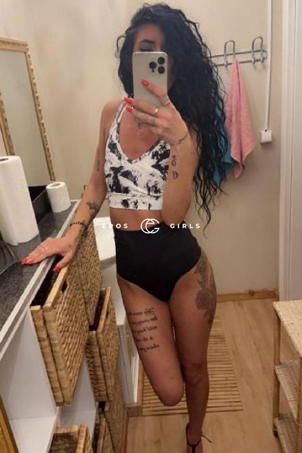 Karina HOT & NEW Bern Stadt, Schweiz