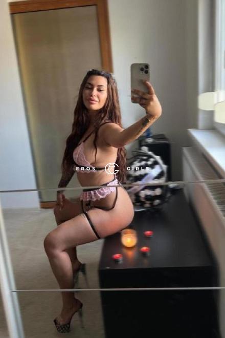 Maya Bereit, dich zu verf&uuml;hren&hellip; Bern Umgebung, Schweiz