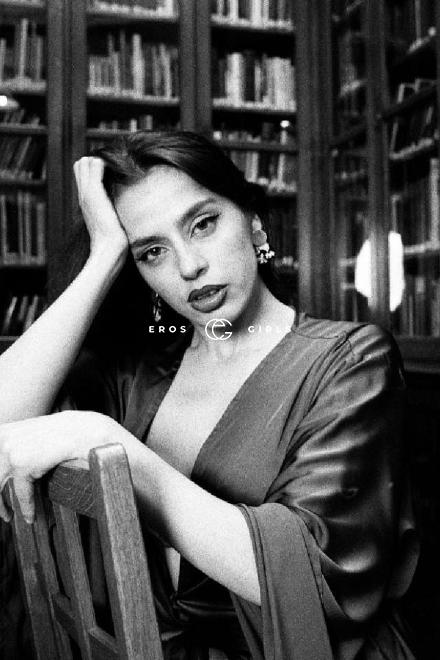 Madame AvaLaffaire Charmant bizarr Liechtenstein