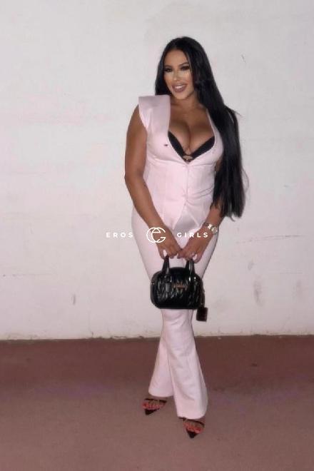 Dina Natur Brust Basel Stadt, Schweiz