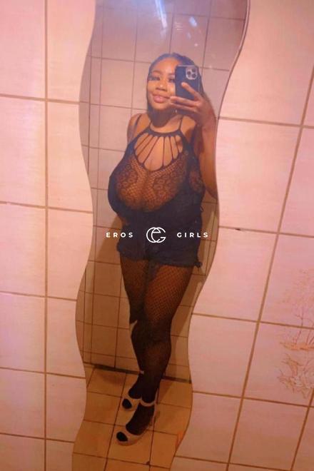 Nadia  BIG BOOBS FICKGIRL  Schweiz, Aargau