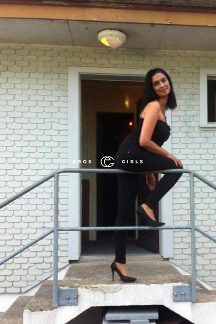 Romana  Geile virsaute Muschi Schweiz, St.Gallen