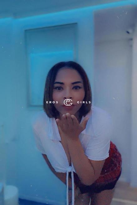 Yuki Lee ASIAN MILF ANAL SEX Schweiz, Waadt